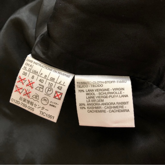 MaxMara Wool, Angora, Cashmere Pinstripe Blazer 8 - Picture 3 of 3